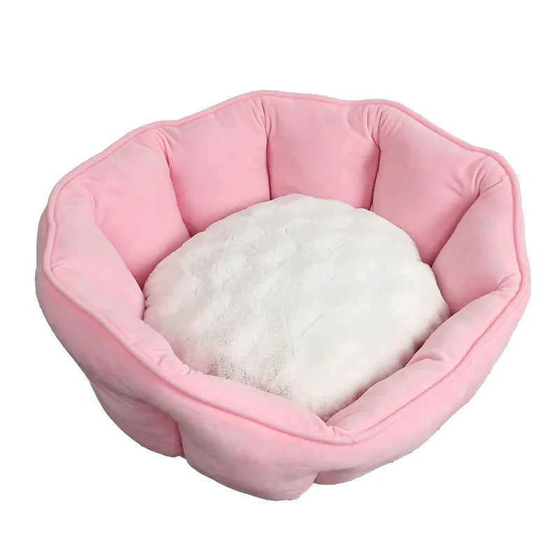 Shell-Shaped Pet Nest for Cozy Comfort